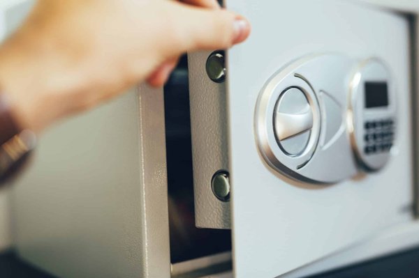 Coffre-Fort Classe 2 : Sécurité et sérénité pour vos biens précieux